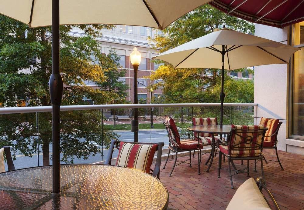 Residence Inn Alexandria Old Town South At Carlyle Exterior foto