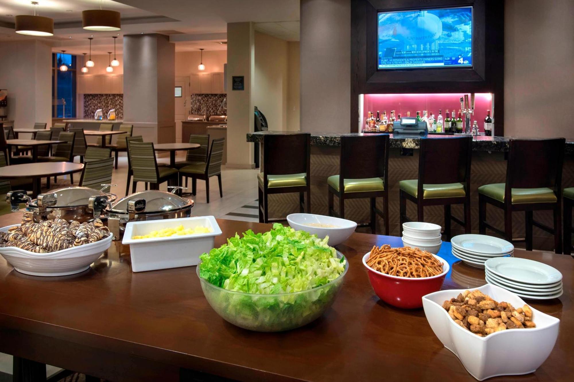Residence Inn Alexandria Old Town South At Carlyle Exterior foto