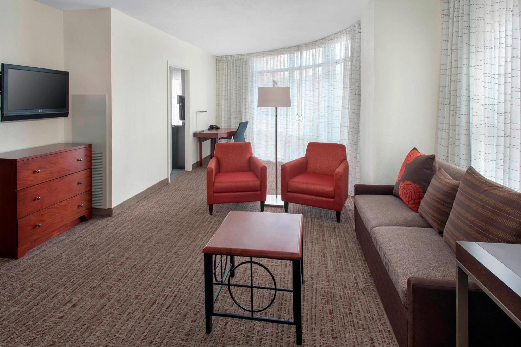 Residence Inn Alexandria Old Town South At Carlyle Exterior foto